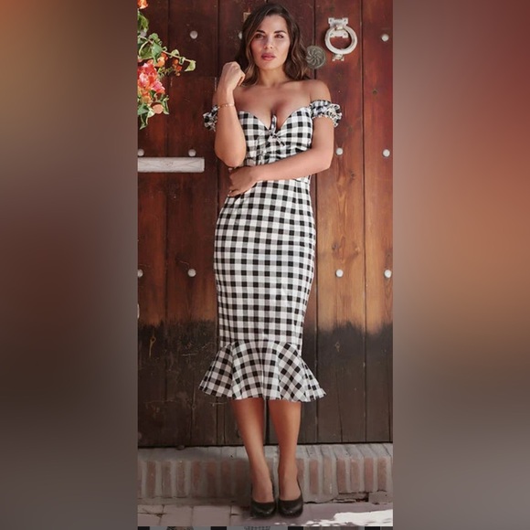 Collectif Black and White Checkered Dress - Picture 2 of 6